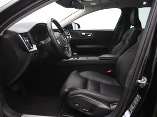 VOLVO V60 Cross Country Pro