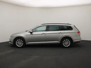 VOLKSWAGEN PASSAT B8 Comfortline