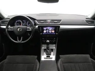 SKODA SUPERB Style