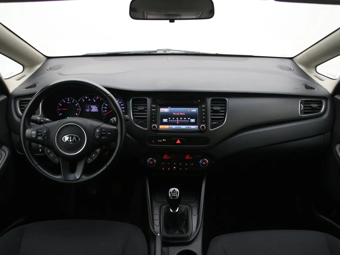 KIA CARENS First Edition