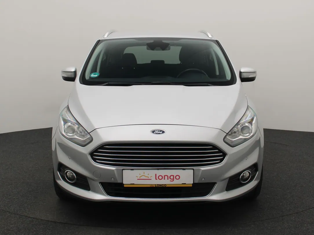FORD S-MAX Titanium