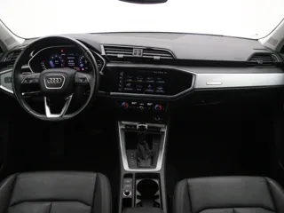 AUDI Q3 S-Line Business