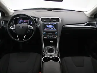 FORD MONDEO Titanium