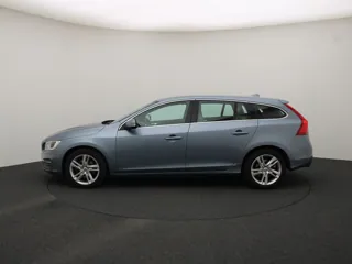 VOLVO V60 Polar+