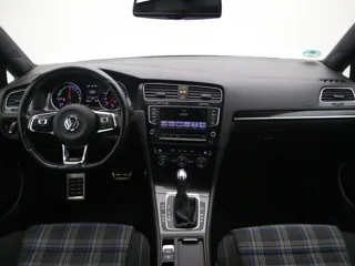 VOLKSWAGEN GOLF 7 GTE