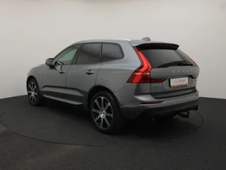 VOLVO XC60 Momentum
