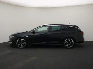 OPEL INSIGNIA OPC Innovation