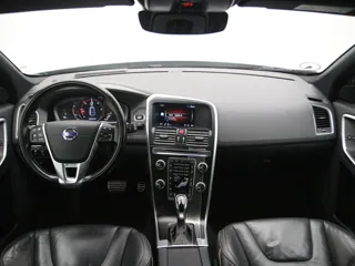 VOLVO XC60 R-Design
