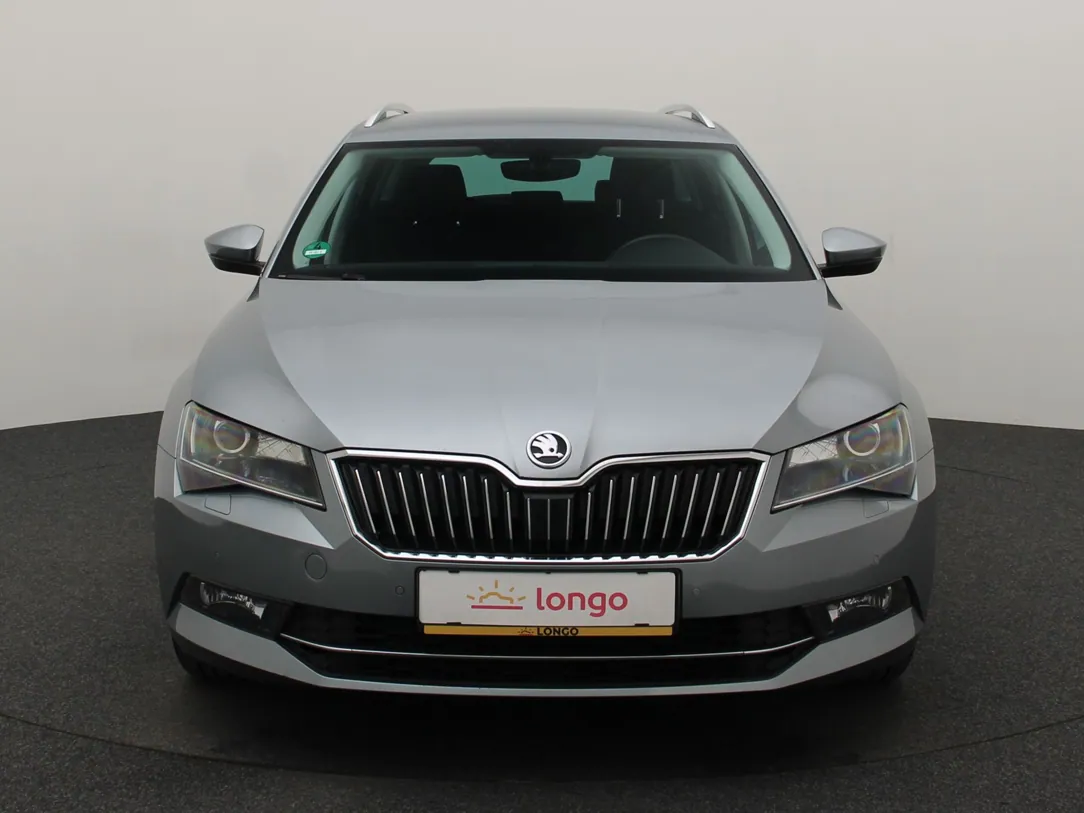SKODA SUPERB Ambition Business