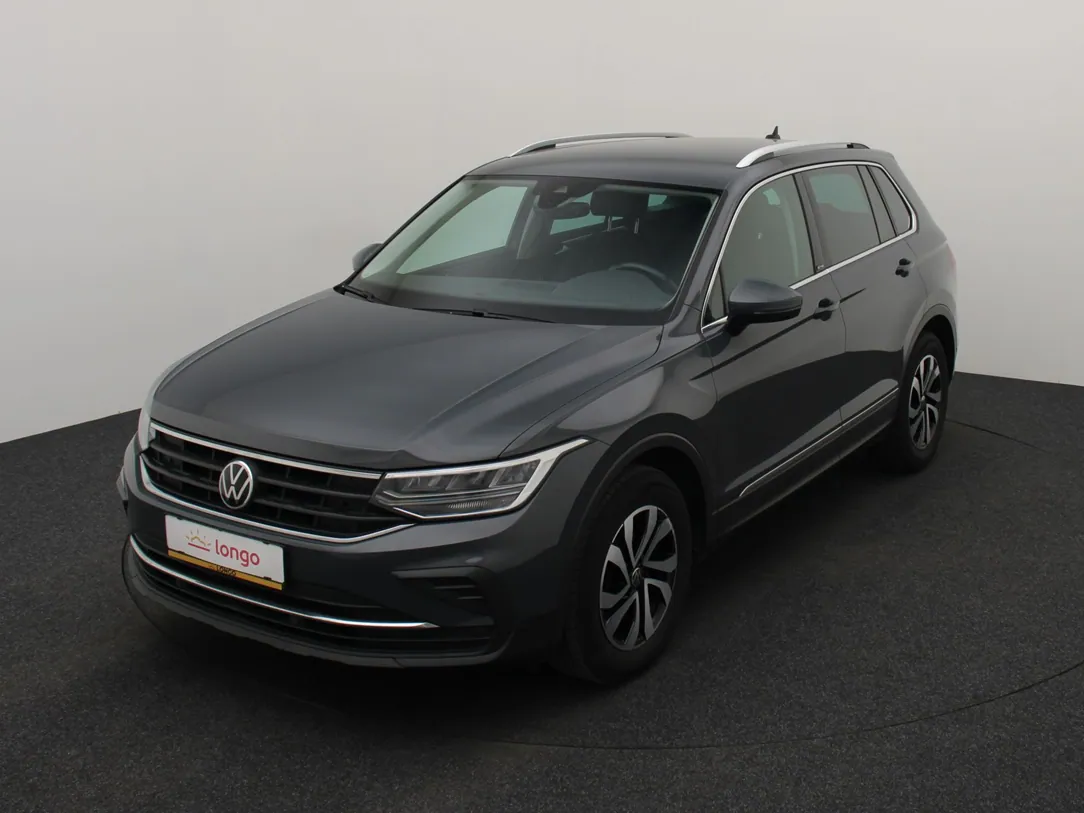 VOLKSWAGEN TIGUAN Active