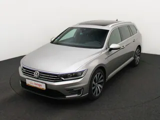 VOLKSWAGEN PASSAT B8 GTE Connected Series Plus