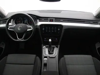 VOLKSWAGEN PASSAT B8 Style Business