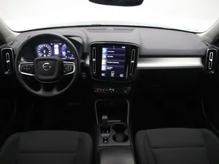 VOLVO XC40 Business Pro