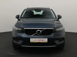 VOLVO XC40 Momentum