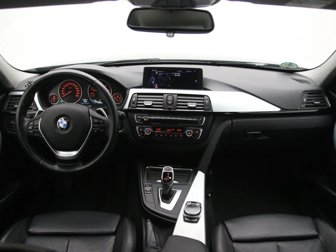 BMW 320 Edition High Executive