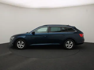 SKODA SUPERB Style