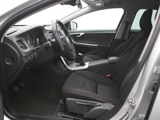 VOLVO V60 Polar