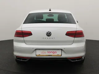 VOLKSWAGEN PASSAT B8 R-Line Business +