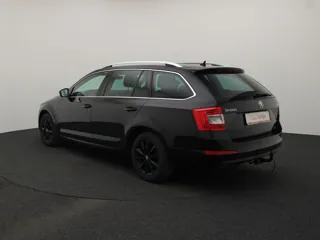 SKODA OCTAVIA Ambition