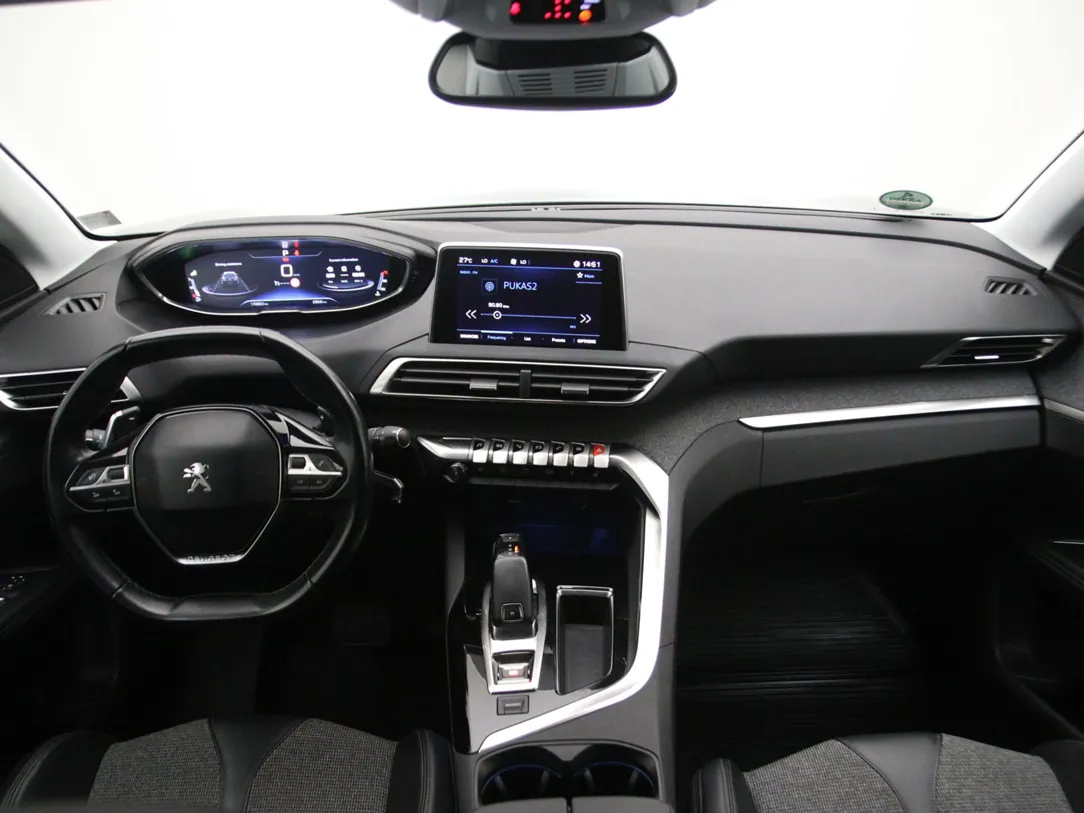 PEUGEOT 5008 Allure