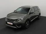 PEUGEOT 5008 Allure