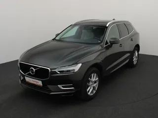 VOLVO XC60 Momentum