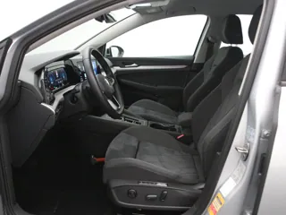 VOLKSWAGEN GOLF 8 Life Business