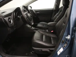 TOYOTA AURIS Exclusive
