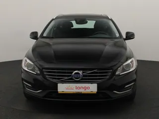 VOLVO V60 R-Design