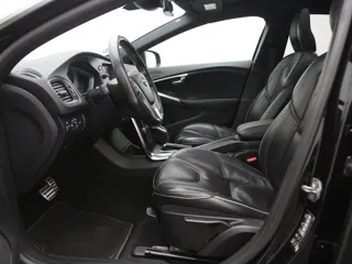 VOLVO V40 Business Sport