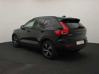VOLVO XC40 R-Design