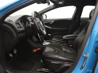 VOLVO V40 R-Design Business