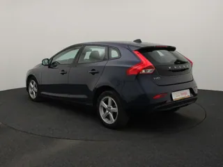 VOLVO V40 Momentum