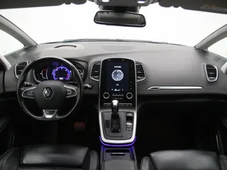 RENAULT GRAND SCENIC Initiale Paris
