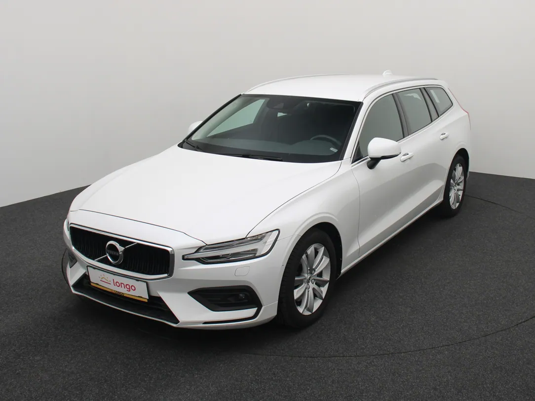 VOLVO V60 MHEV Momentum 