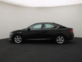 SKODA SUPERB Style