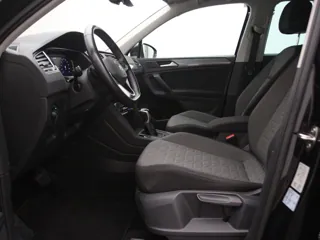 VOLKSWAGEN TIGUAN Life Business