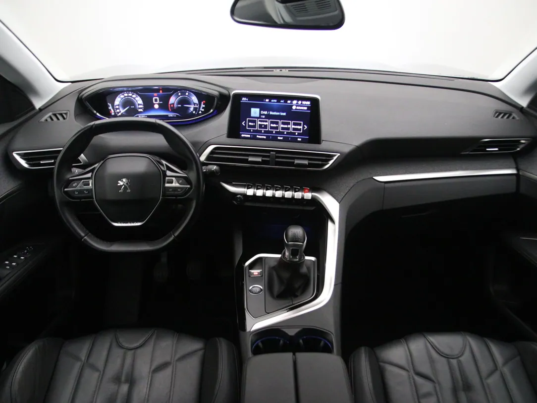 PEUGEOT 3008 Allure