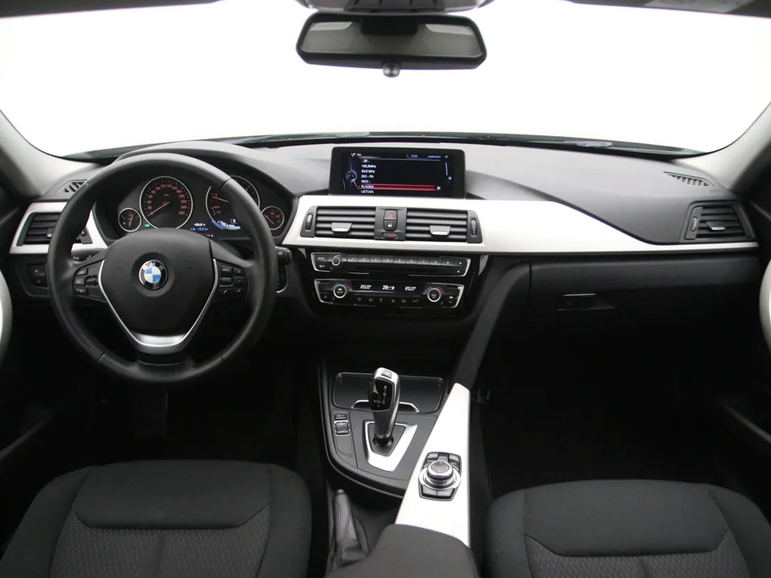BMW 320 Centennial Executive