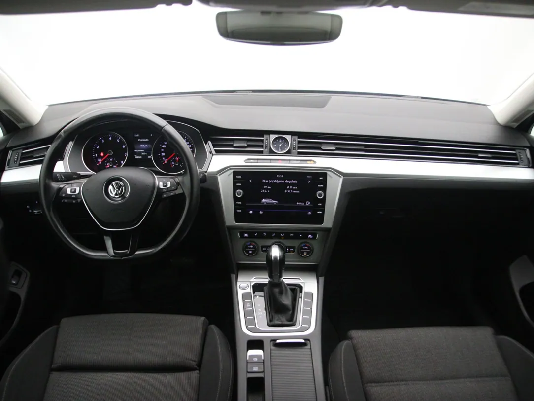 VOLKSWAGEN PASSAT B8 Comfortline