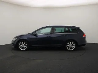 VOLKSWAGEN GOLF 7 Connected Series
