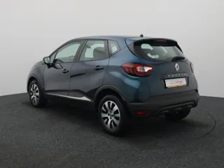RENAULT CAPTUR Business