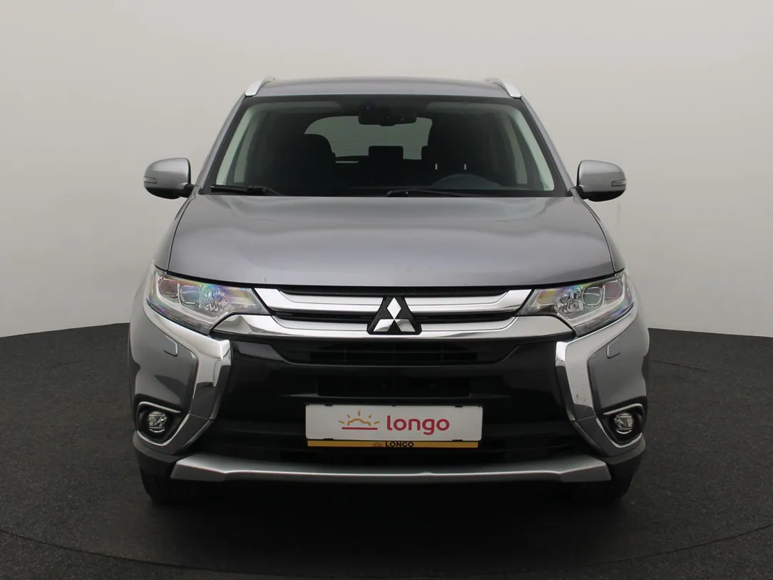 MITSUBISHI OUTLANDER Executive Edition