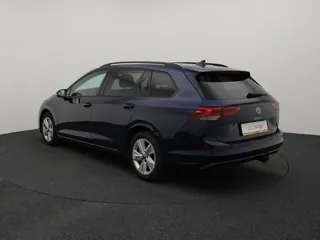 VOLKSWAGEN GOLF 8 Life