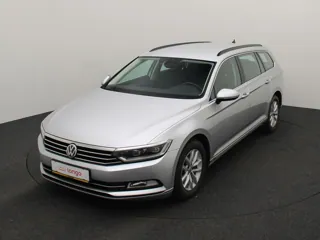 VOLKSWAGEN PASSAT B8 Comfortline Business