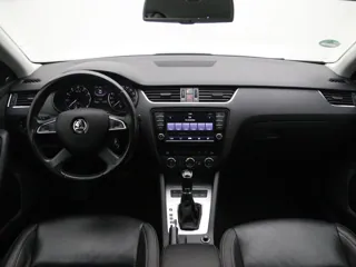 SKODA OCTAVIA Elegance Businessline