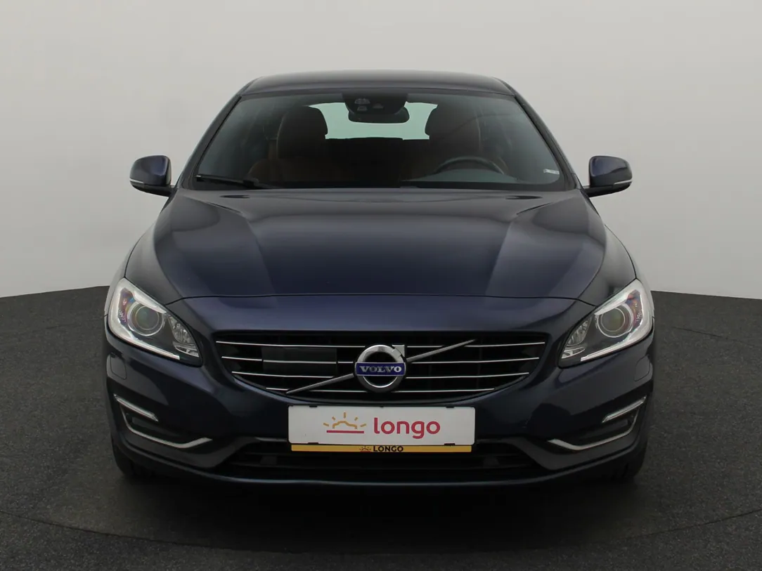 VOLVO V60 Summum