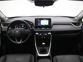 TOYOTA RAV 4 Business Intro