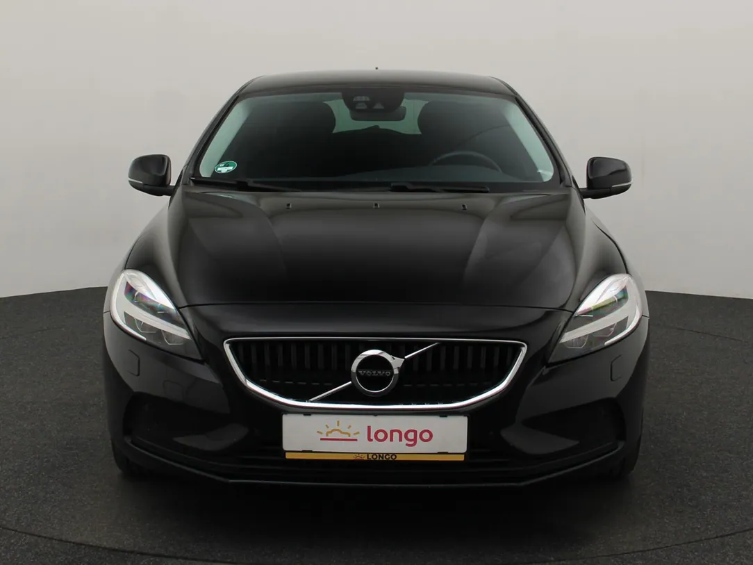 VOLVO V40 Momentum