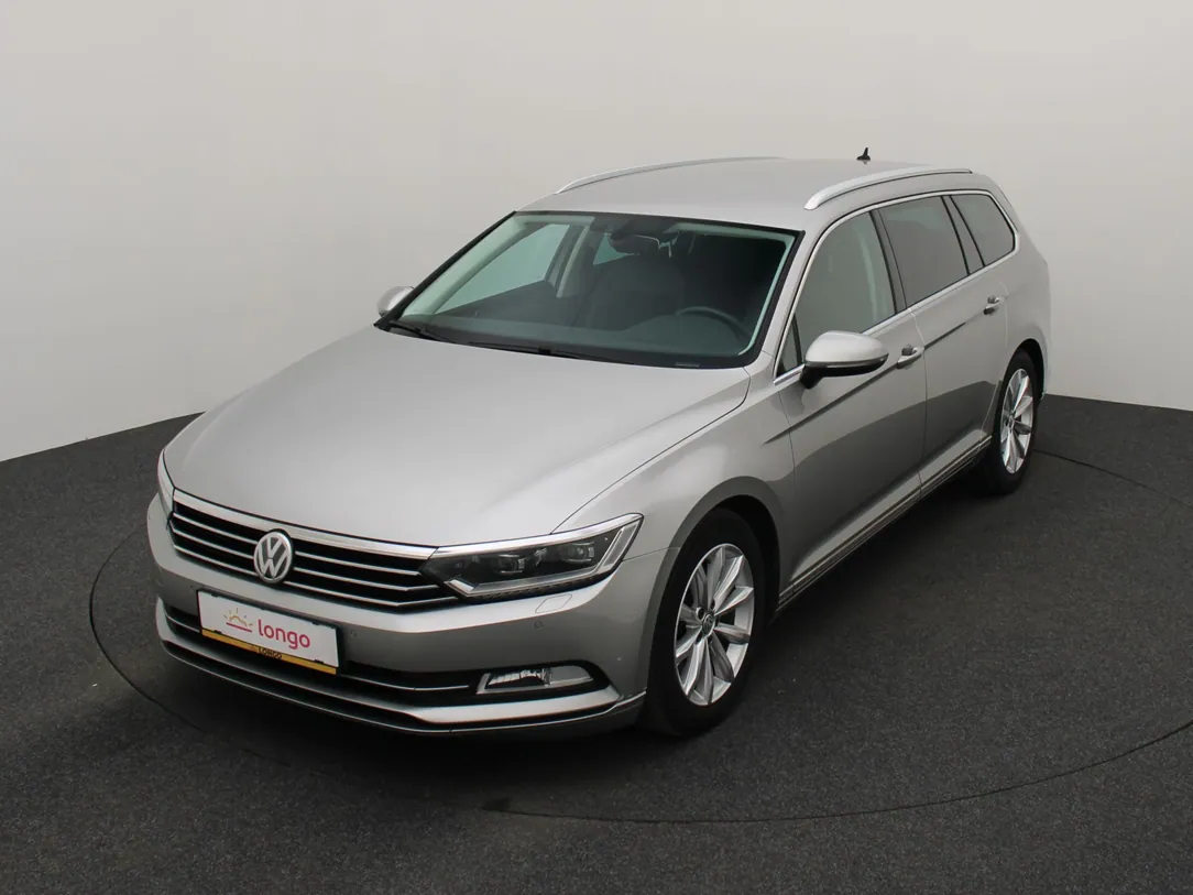 VOLKSWAGEN PASSAT B8 Highline
